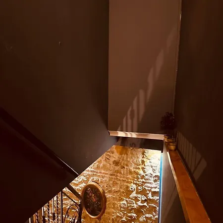 Elezi 2 4* Korce