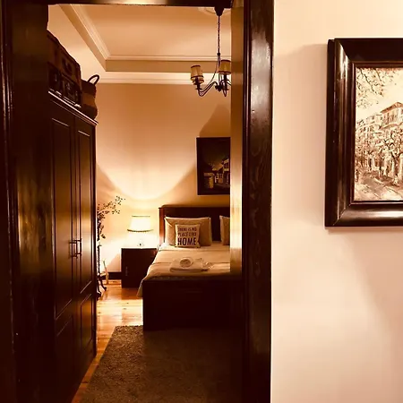 Elezi 2 Guest house