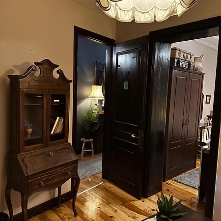 بيت ضيافة Elezi 2 4*