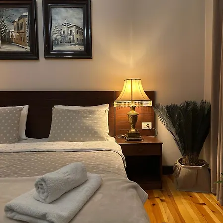 بيت ضيافة Elezi 2 كورتشي